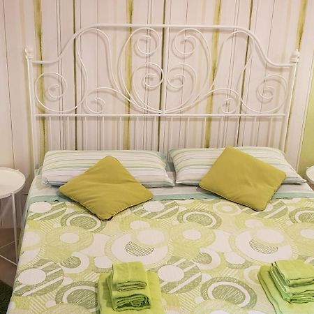 Apartment in Salerno Centro Buitenkant foto