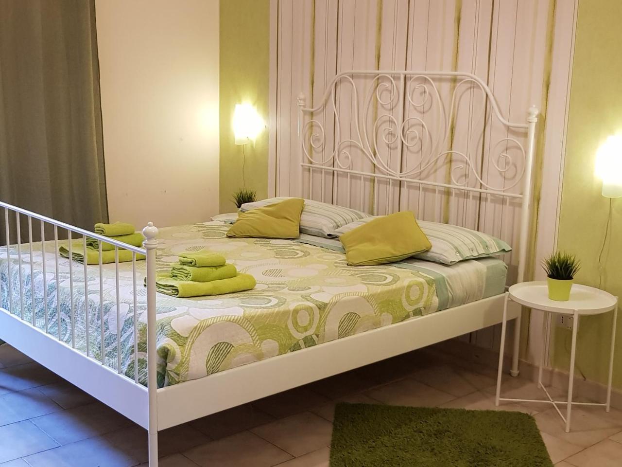 Apartment in Salerno Centro Buitenkant foto